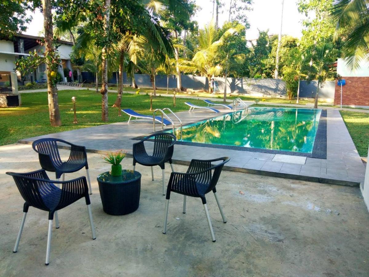 Temple Pond Villa Colombo Piliyandala Εξωτερικό φωτογραφία