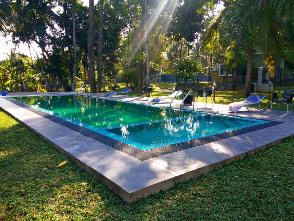 Temple Pond Villa Colombo Piliyandala Εξωτερικό φωτογραφία